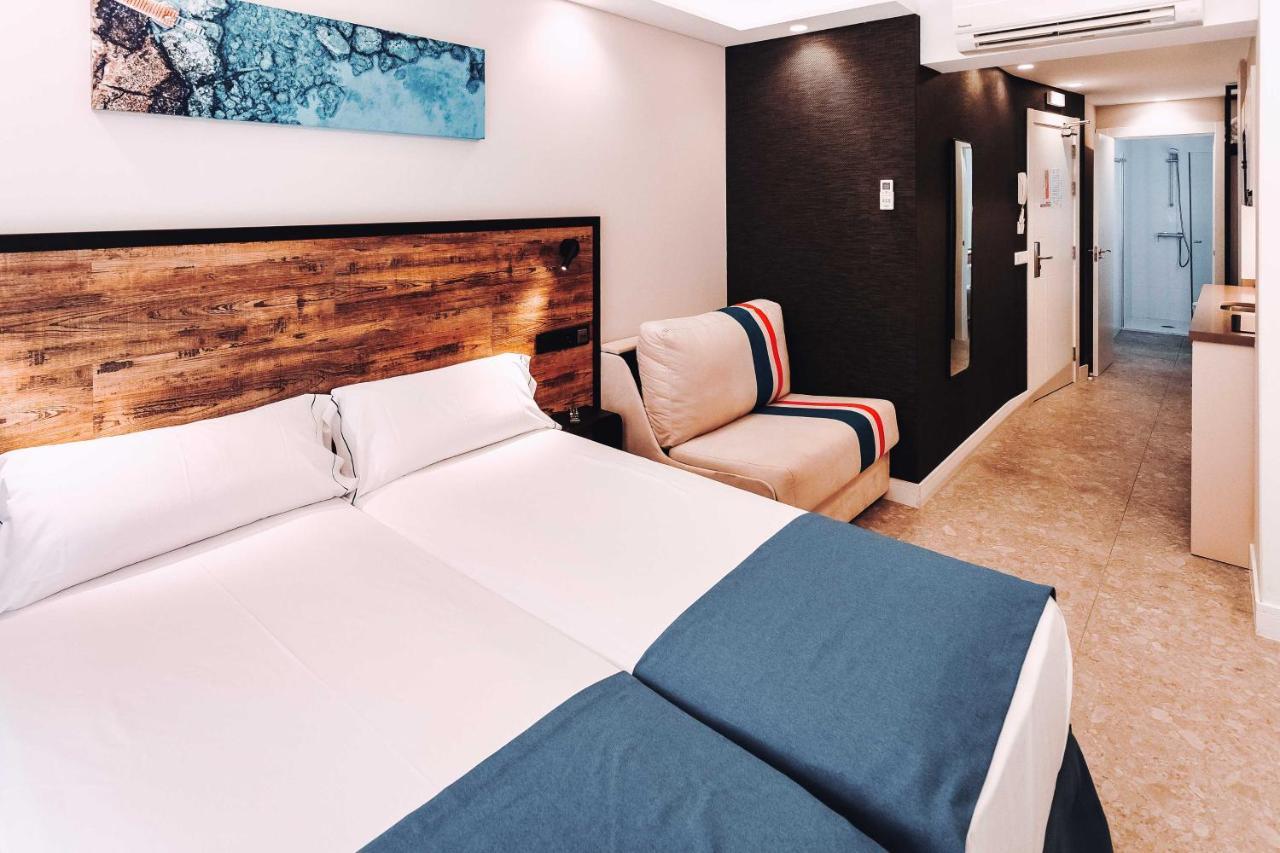 Gbh Hotel-Apartamentos Posidonia Benidorm Room photo